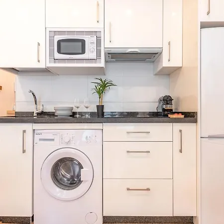 Romantic In The Center By Rems Apartment *